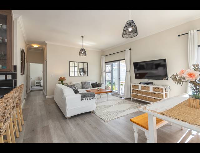 3 BEDROOM FREESTANDING SOLD IN SUNNINGDALE
